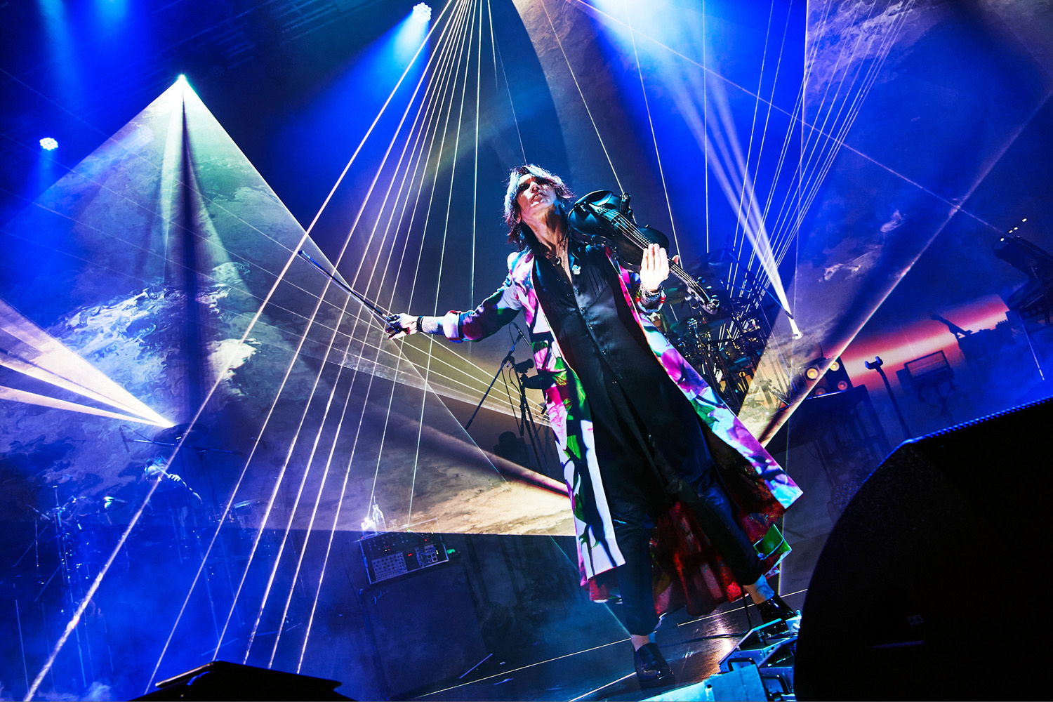 【SUGIZO機材紹介】2023.7.10@Zepp DiverCity(TOKYO) SUGIZO